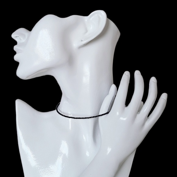 Black Spinel Choker Necklace - Picture 2 of 4